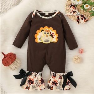 Infant size 6-9M EMBROIDERED THANKSGIVING 🦃 JUMPSUIT. headband included NWT